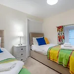 Campbells Close Apartment