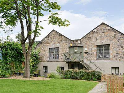 Campbells Close
